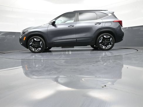 Certified 2025 Kia Seltos SX w/ SX Sunroof Package AWD/4WD image 34