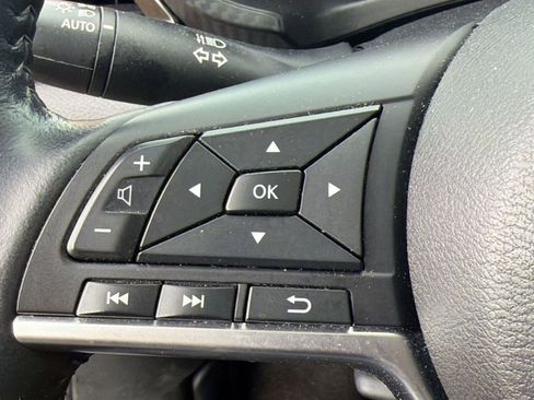 Used 2024 Nissan Sentra SV w/ SV Premium Package FWD image 16