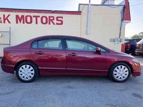 Used 2011 Honda Civic LX image 9