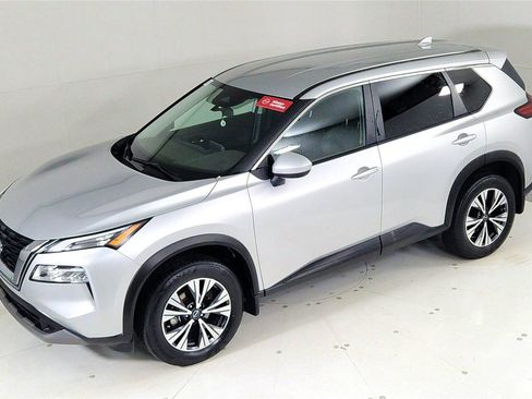 Certified 2023 Nissan Rogue SV image 11