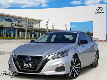 Used 2020 Nissan Altima 2.5 SR w/ Premium Package