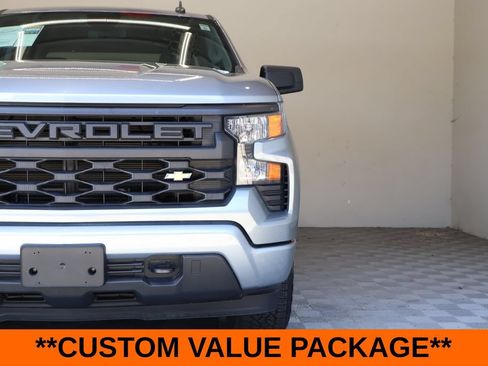 Used 2025 Chevrolet Silverado 1500 Custom w/ Turbomax Blackout Package RWD image 5