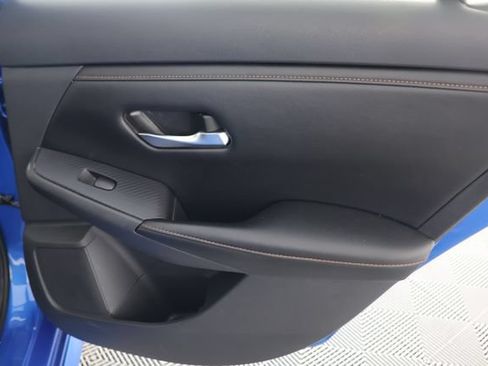Used 2023 Nissan Sentra SR w/ SR Premium Package FWD image 24