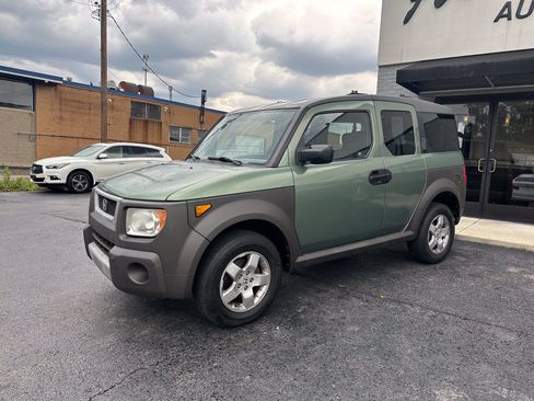 Used 2005 Honda Element EX image 1