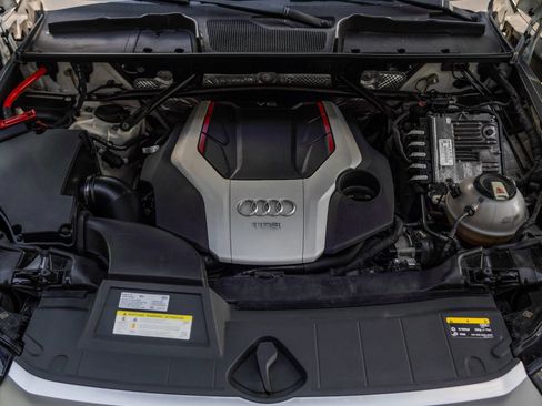 Used 2018 Audi SQ5 Premium Plus AWD/4WD image 34