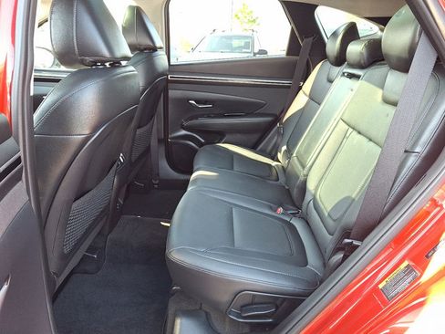 Used 2023 Hyundai Tucson Limited w/ Cargo Package AWD/4WD image 10