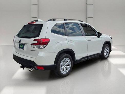 Used 2023 Subaru Forester AWD/4WD image 5