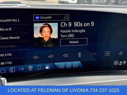 Used 2024 Cadillac Lyriq Luxury image 13