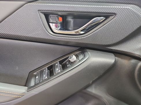 Certified 2025 Subaru Crosstrek 2.5i Limited w/ Popular Package #3A image 8