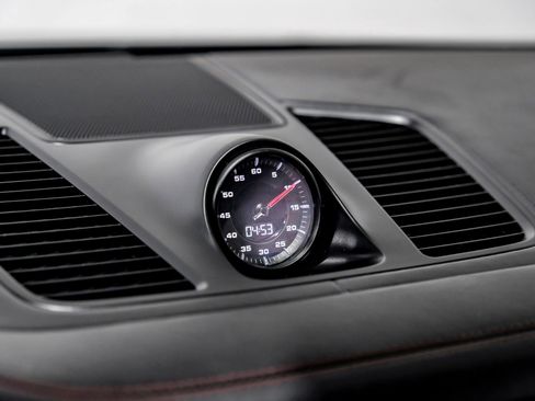 Used 2021 Porsche Cayenne GTS w/ Premium Package AWD/4WD image 34