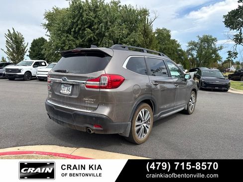 Used 2021 Subaru Ascent Limited w/ Technology Package AWD/4WD image 12