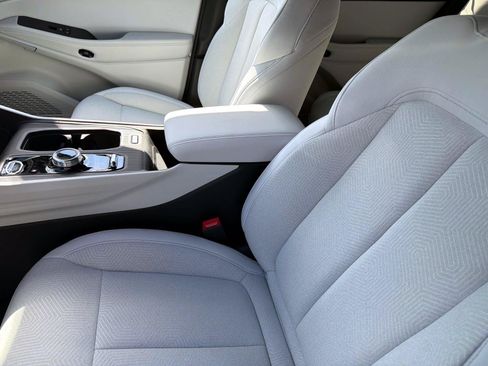 New 2026 Jeep Cherokee Laredo AWD/4WD image 9