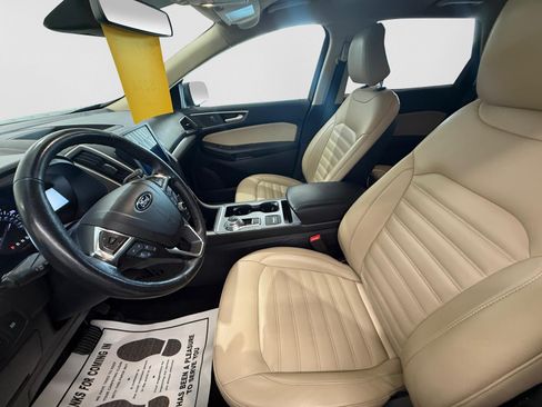 Used 2022 Ford Edge SEL AWD/4WD image 9