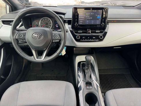 Used 2022 Toyota Corolla SE image 17