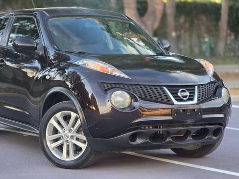 Used 2014 Nissan Juke SV FWD image 47