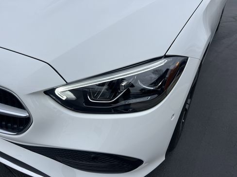 Used 2025 Mercedes-Benz C 300 4MATIC Sedan image 6
