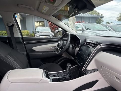 Used 2024 Hyundai Tucson SEL FWD image 9