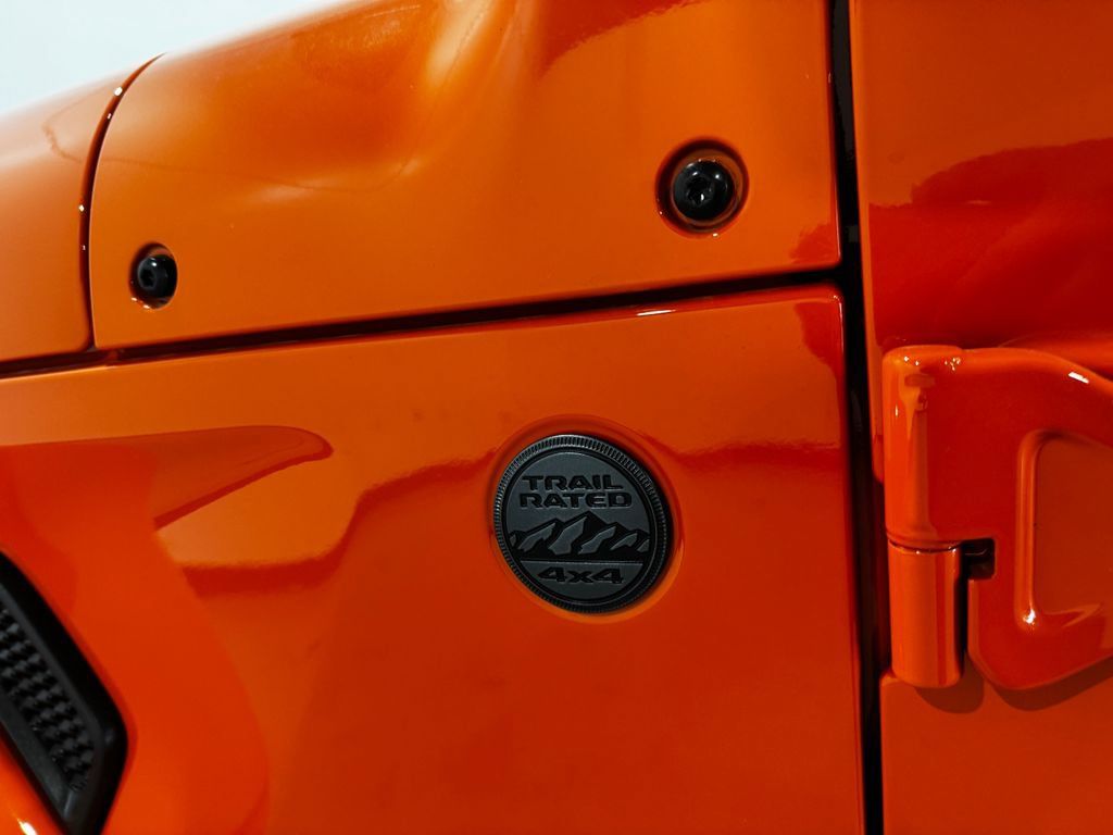 New 2026 Jeep Wrangler Unlimited Sahara AWD/4WD image 30