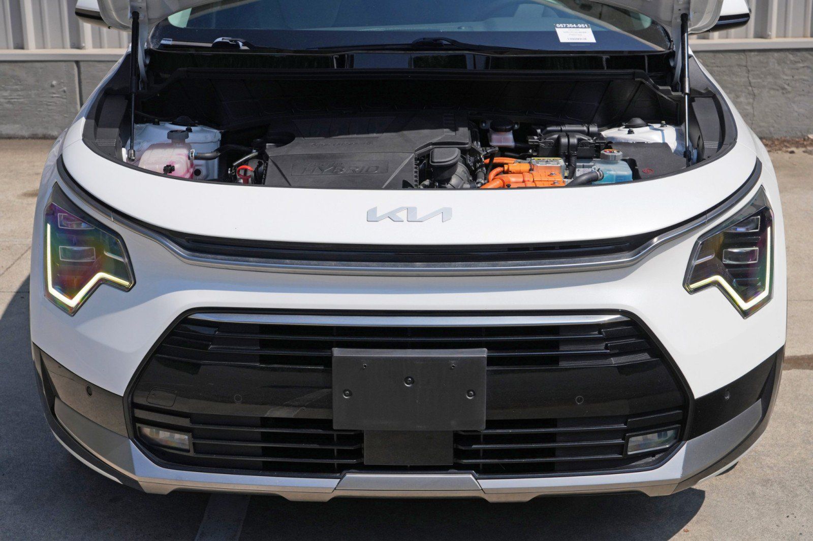 Used 2023 Kia Niro SX Touring FWD image 5