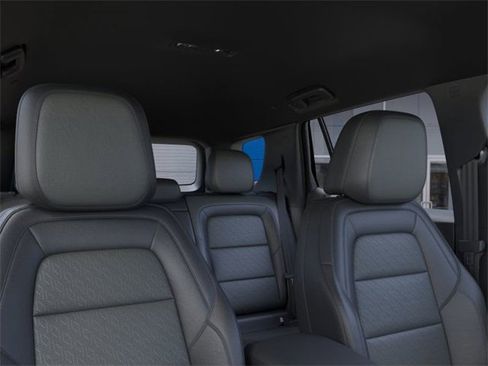 New 2026 Chevrolet Equinox LT w/ Convenience Package II image 24