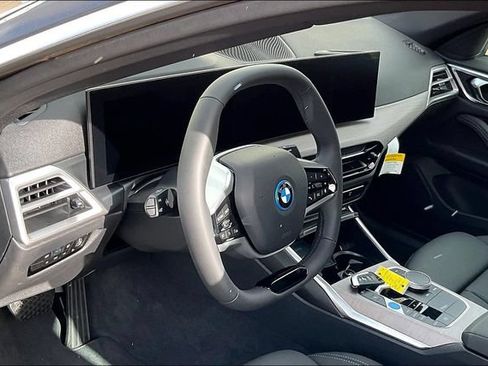 New 2026 BMW i4 eDrive40 RWD image 8