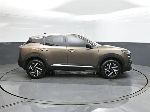 New 2026 Nissan Kicks SV w/ Charging Package image 26
