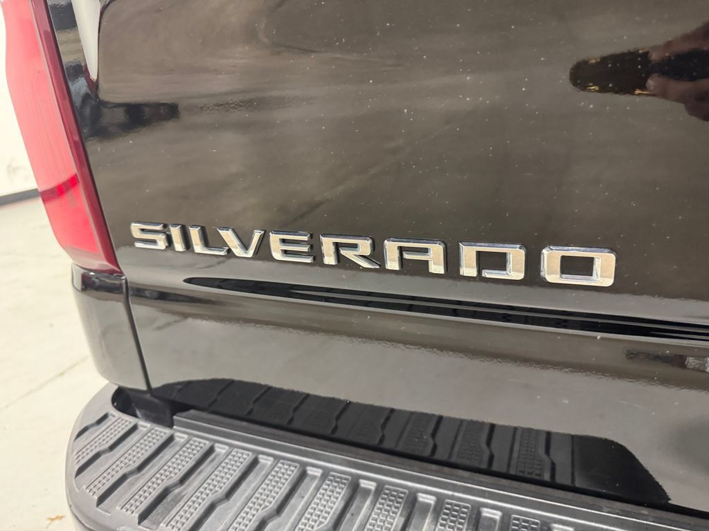 Used 2022 Chevrolet Silverado 1500 High Country w/ Safety Package II AWD/4WD image 30