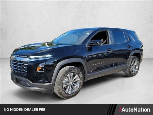 Used 2026 Chevrolet Equinox LT FWD image 1