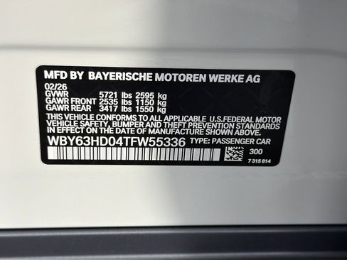 Used 2026 BMW i4 eDrive40 w/ Premium Package RWD image 23