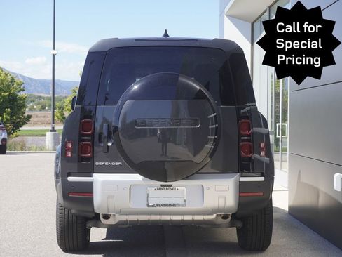 New 2025 Land Rover Defender 130 S image 6