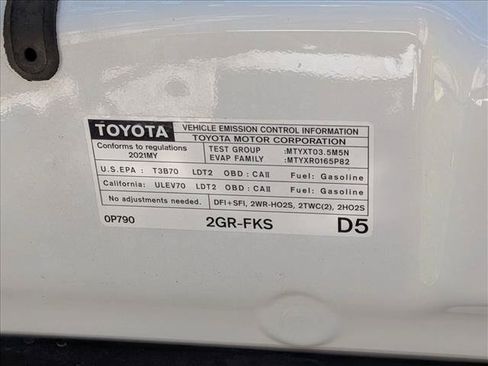 Used 2021 Toyota Tacoma TRD Off-Road AWD/4WD image 24