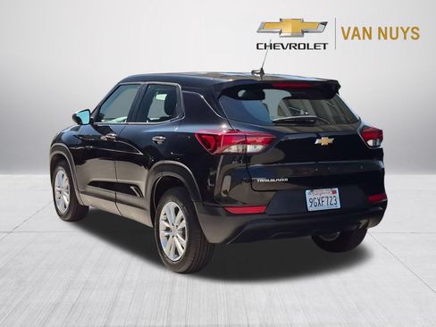 Used 2023 Chevrolet TrailBlazer LS FWD image 7