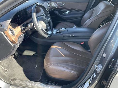 Used 2020 Mercedes-Benz S 450 Sedan image 12