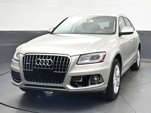 Used 2014 Audi Q5 2.0T Premium Plus w/ Premium Plus Package AWD/4WD image 10