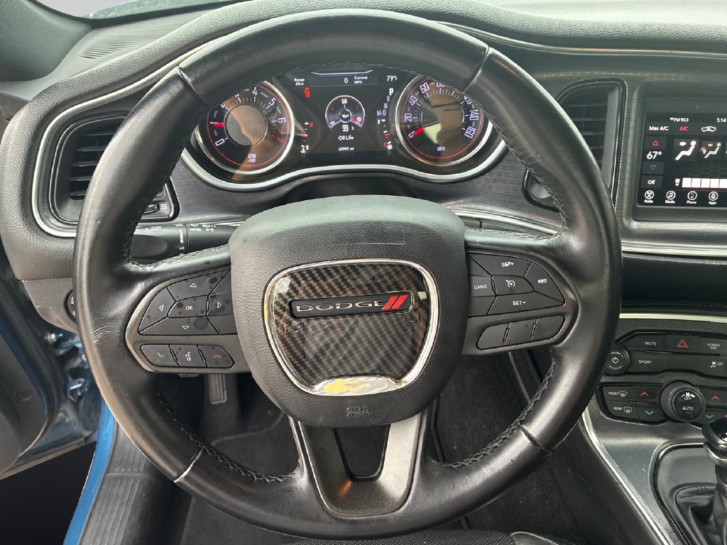 Used 2023 Dodge Challenger SXT RWD image 12