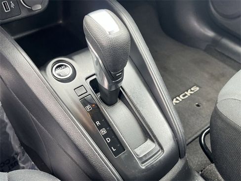 Used 2023 Nissan Kicks S image 19