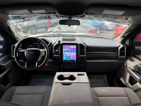 Used 2018 Ford F250 XLT AWD/4WD image 21