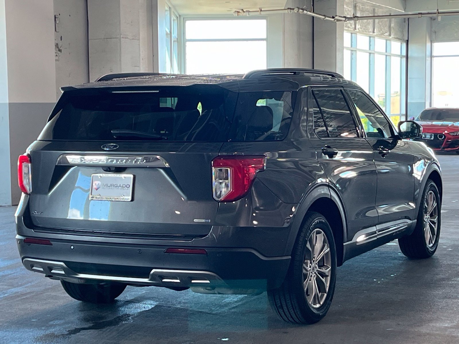Used 2020 Ford Explorer XLT w/ Equipment Group 202A AWD/4WD image 12