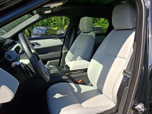 Certified 2026 Land Rover Range Rover Velar S AWD/4WD image 17