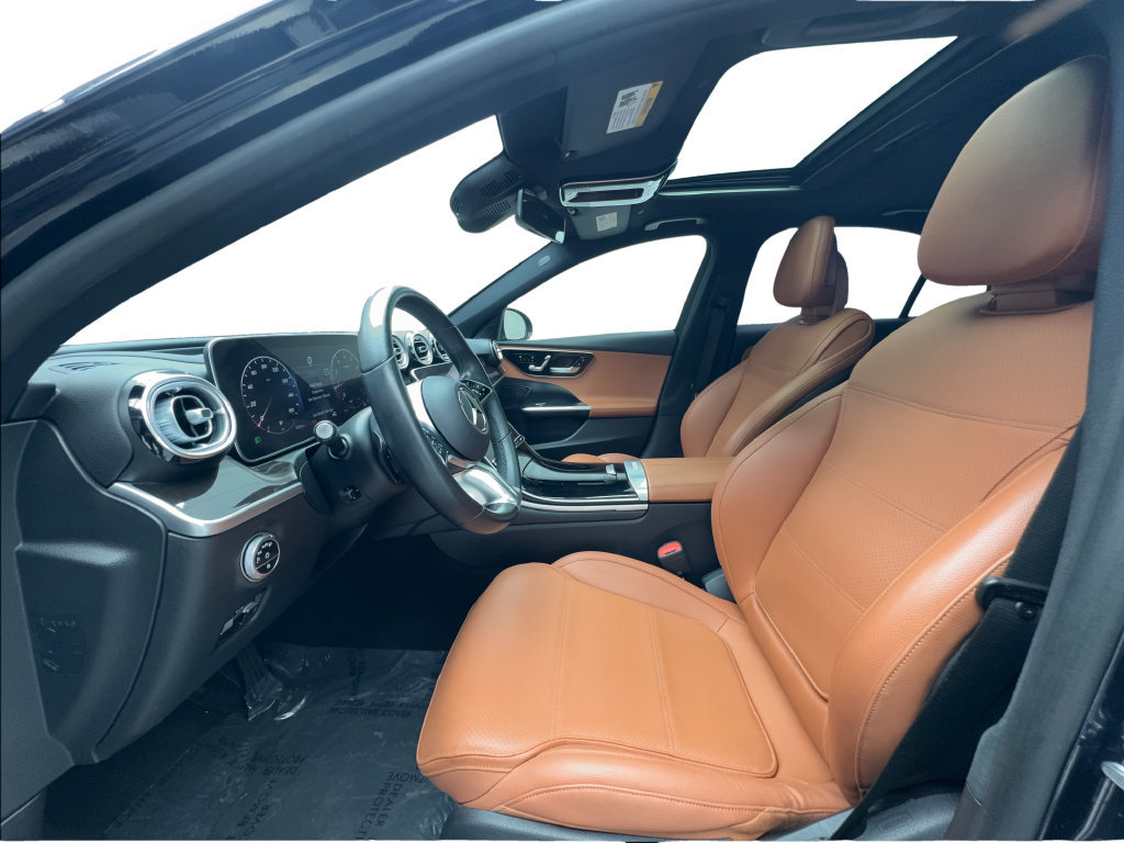 Used 2023 Mercedes-Benz C 300 Sedan w/ Pinnacle Trim Package image 19