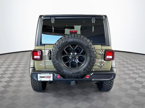 Certified 2025 Jeep Wrangler Sport AWD/4WD image 10