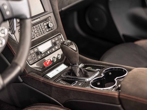 Used 2017 Maserati GranTurismo Sport image 20