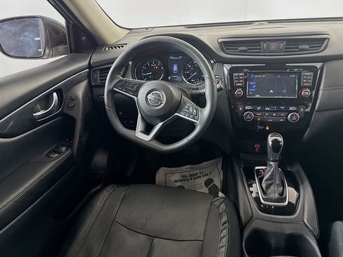 Used 2017 Nissan Rogue SL w/ SL Premium Package image 28