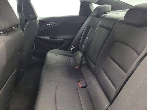 Used 2018 Chevrolet Malibu LS image 18