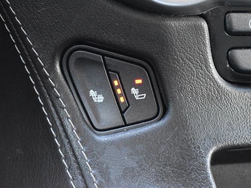 Used 2019 Chevrolet Tahoe LT AWD/4WD image 13