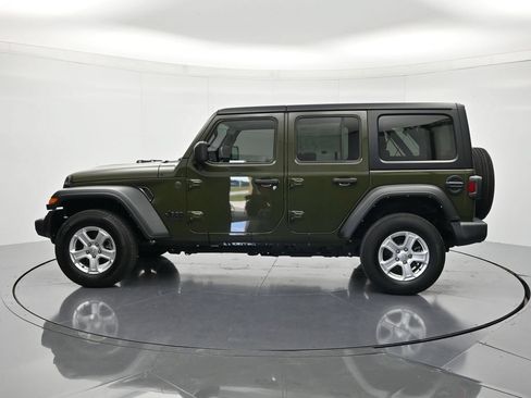 Used 2022 Jeep Wrangler Unlimited Sport AWD/4WD image 8