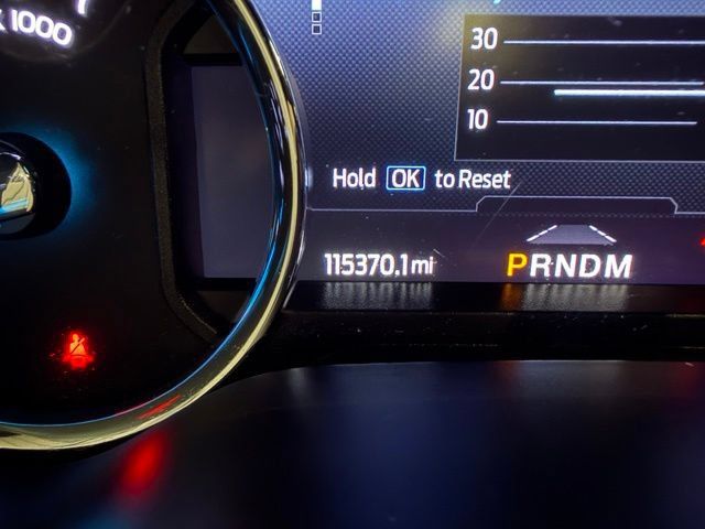 Used 2020 Ford Expedition XLT w/ Equipment Group 202A AWD/4WD image 37