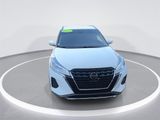 Used 2021 Nissan Kicks SV image 3