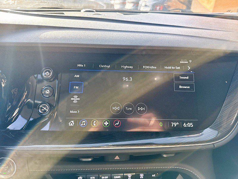 Used 2022 Buick Envision Preferred FWD image 13