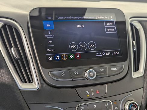 Used 2024 Chevrolet Malibu LT FWD image 20